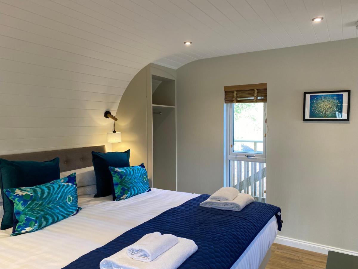 Acorn Lodge With Hot Tub Купар Экстерьер фото