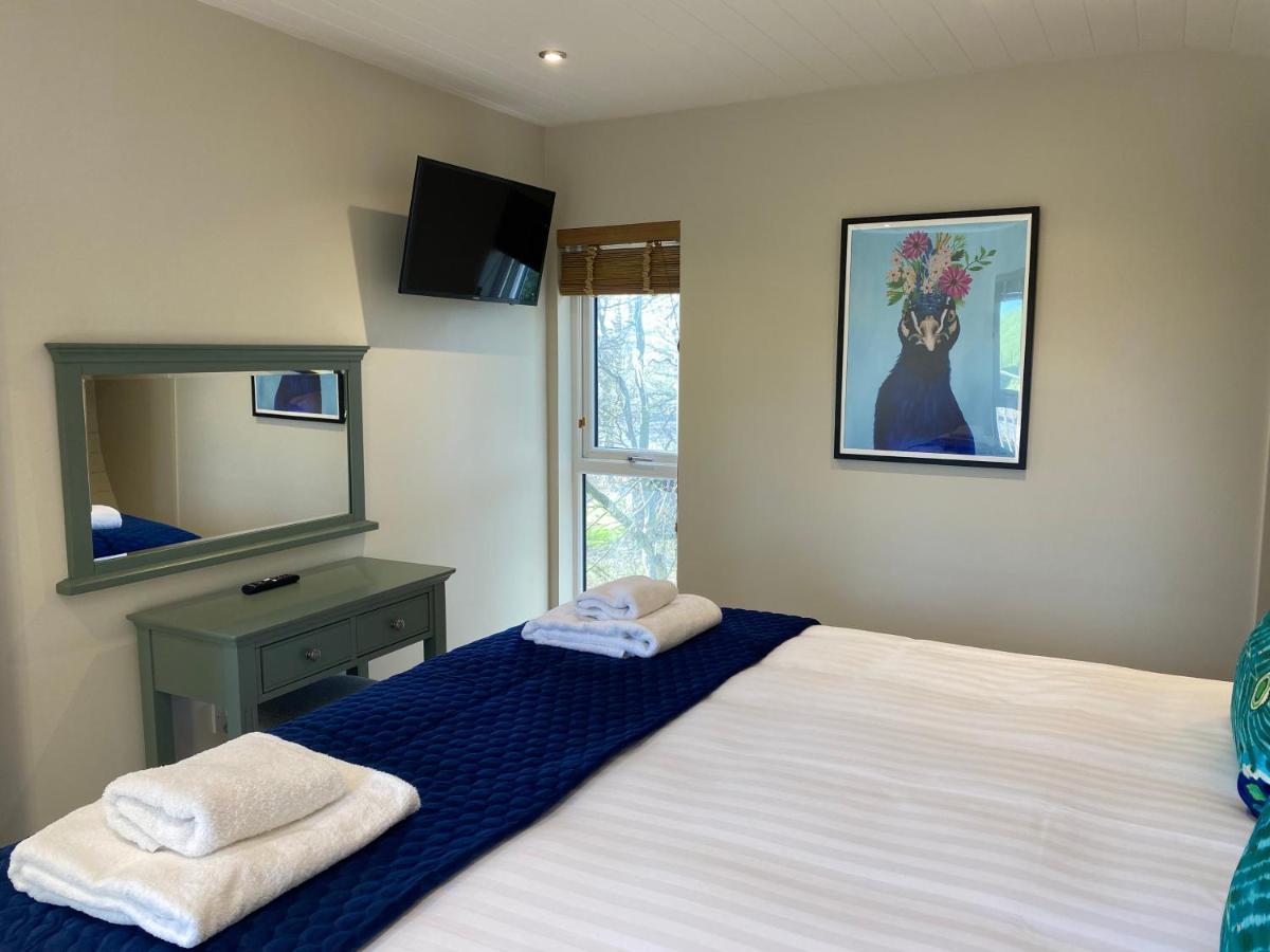 Acorn Lodge With Hot Tub Купар Экстерьер фото