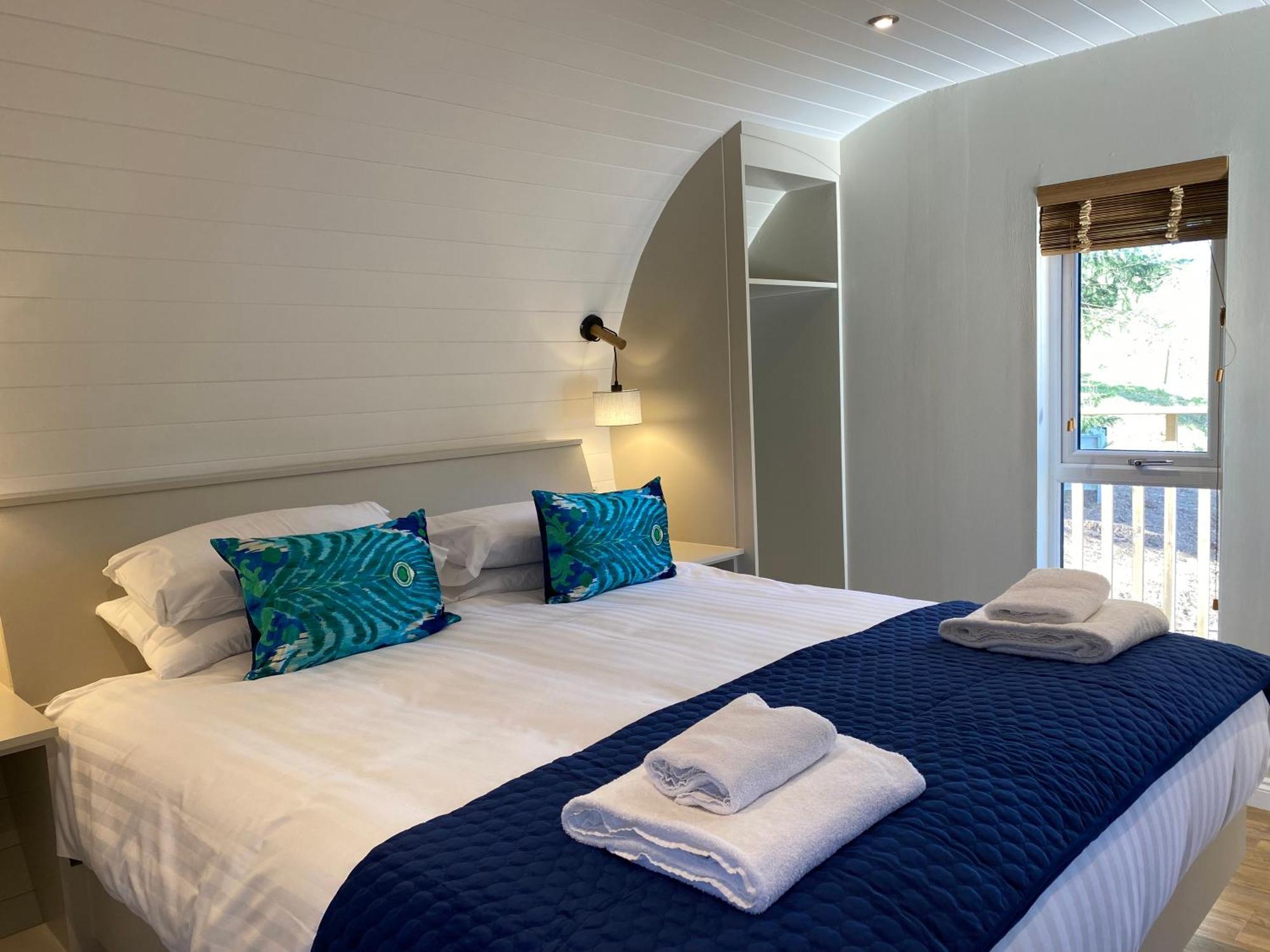Acorn Lodge With Hot Tub Купар Экстерьер фото